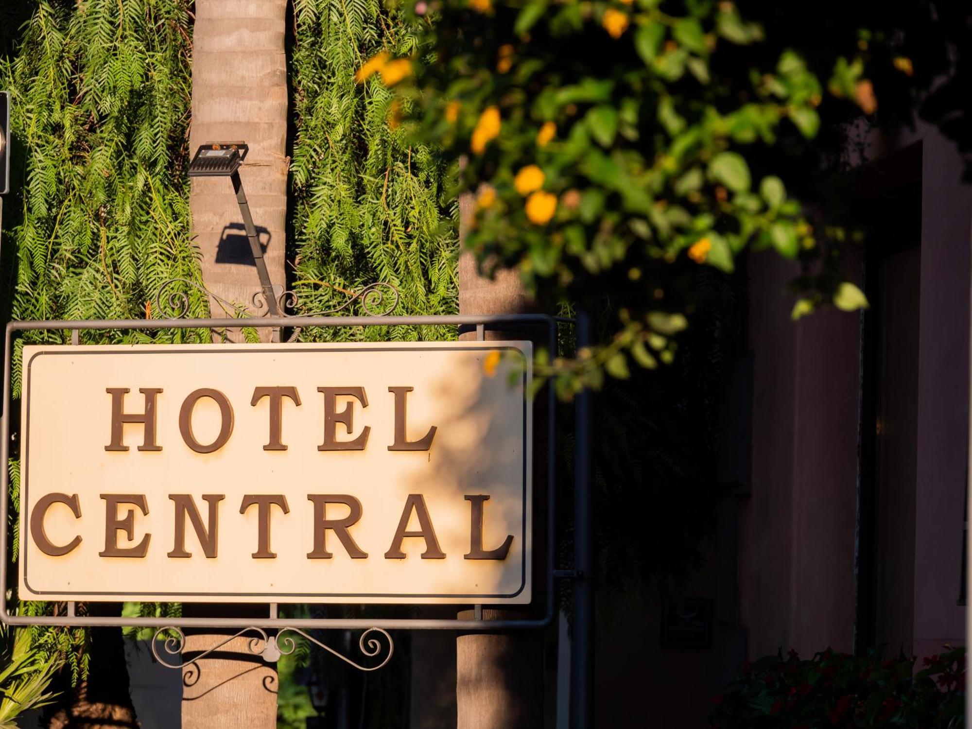 Hotel Central Wellness Sorrento Luaran gambar