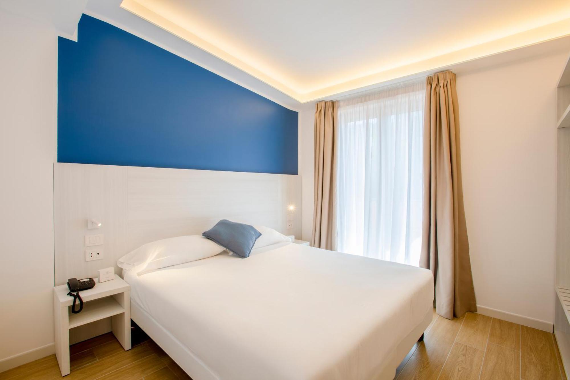 Hotel Central Wellness Sorrento Luaran gambar
