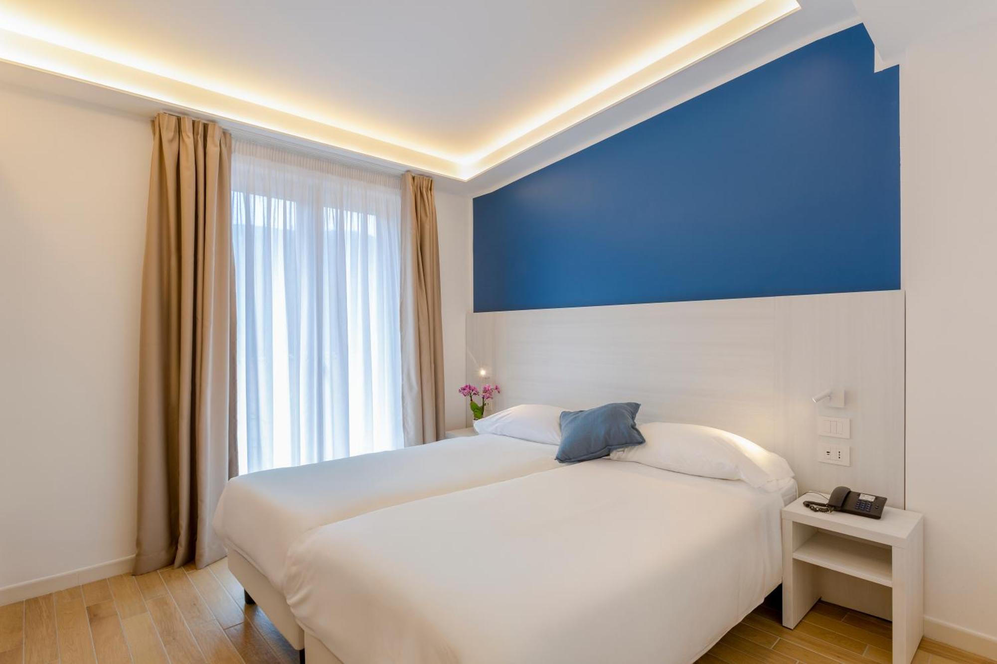Hotel Central Wellness Sorrento Luaran gambar