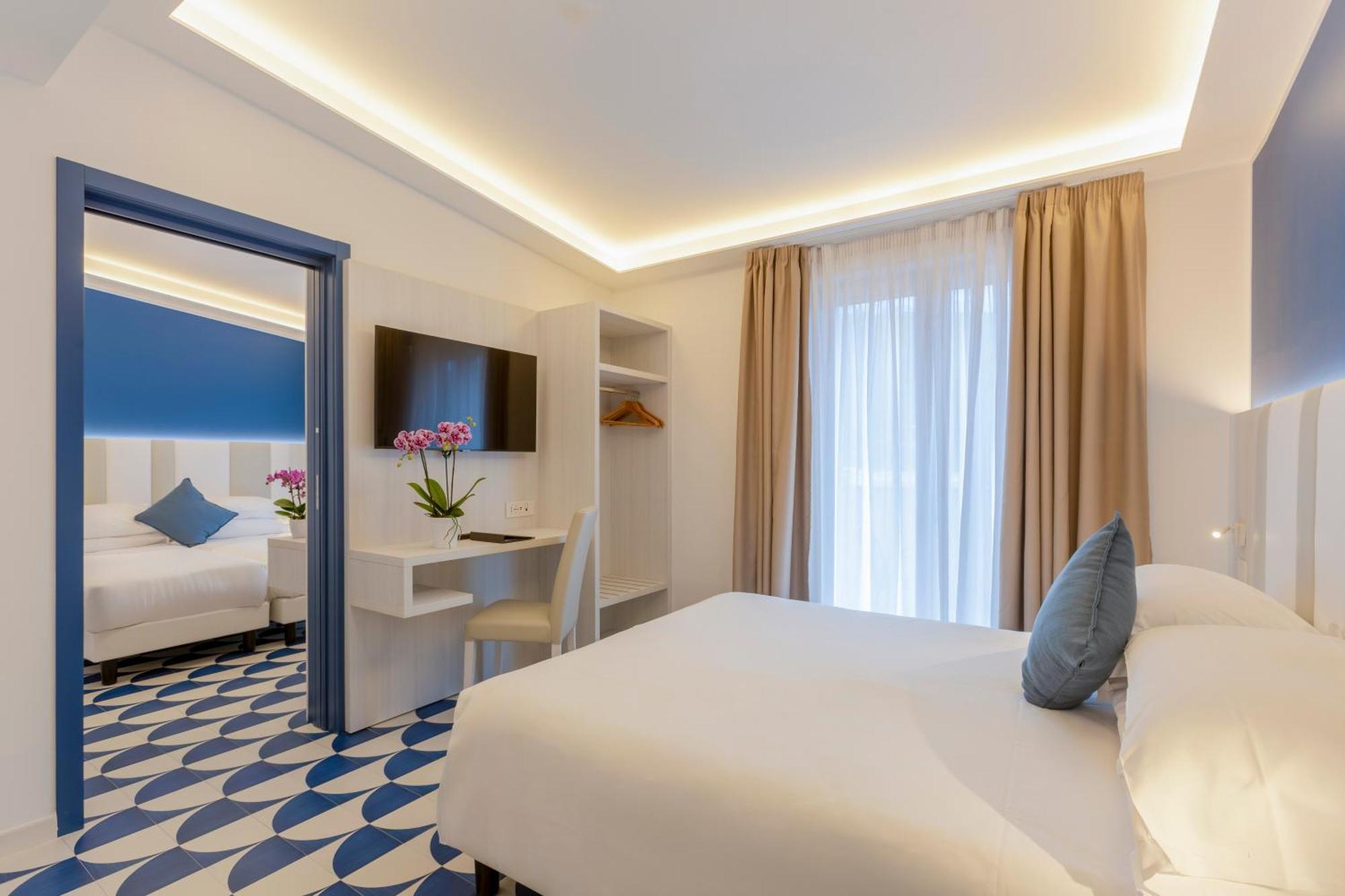 Hotel Central Wellness Sorrento Luaran gambar